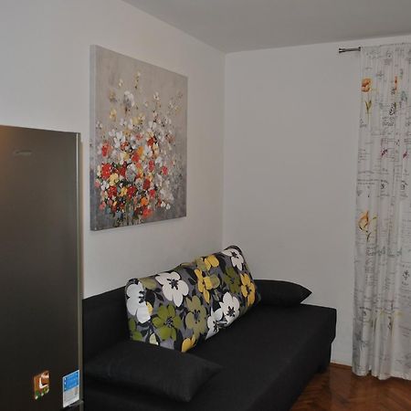 Apartment On The Square Makarská Exteriér fotografie