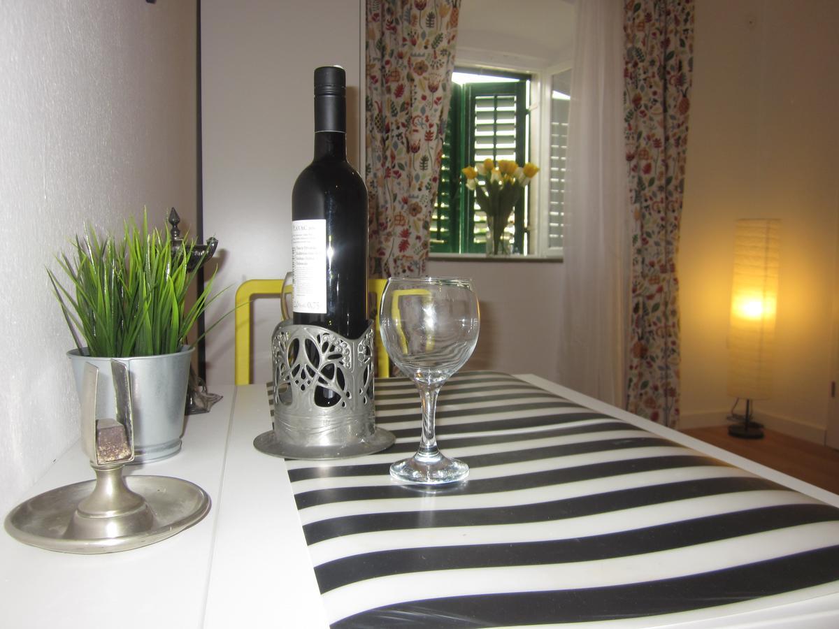 Apartment On The Square Makarská Exteriér fotografie