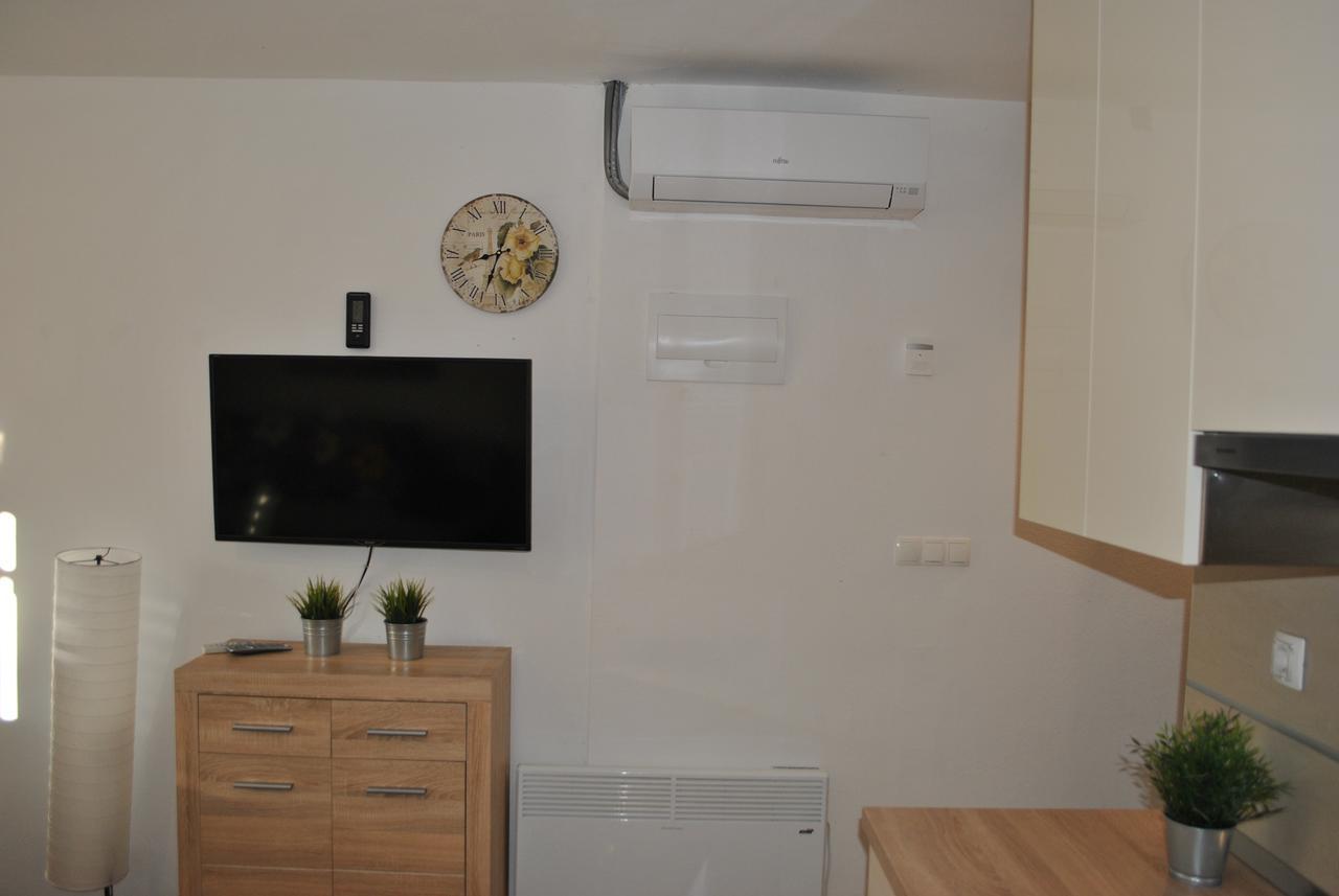 Apartment On The Square Makarská Exteriér fotografie